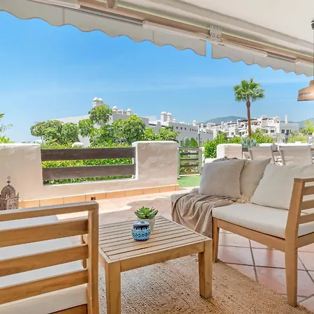Sunset Golf Garden Retreat Apartmán Estepona
